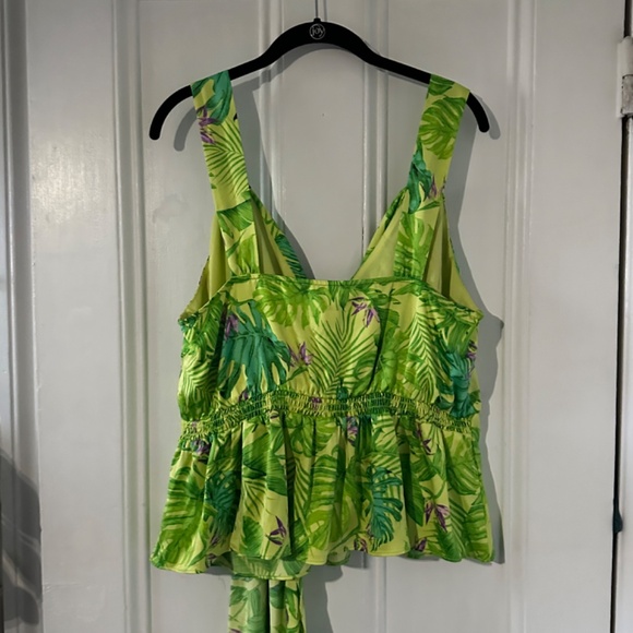 Green Printed Nina Parker Women's Plus Size Tank Top (1X) - Picture 2 of 4